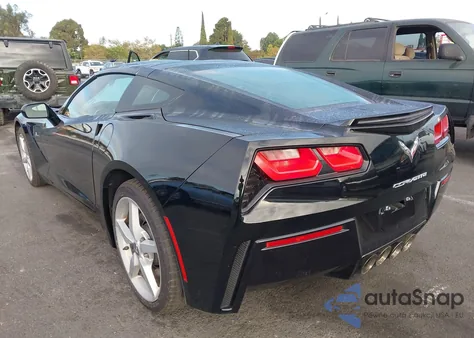 2015 Chevrolet Corvette Stingray z USA, uszkodzony, nr VIN 1G1YA2D76F5122269